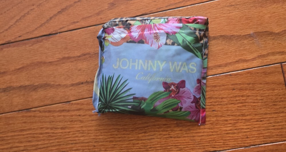 Johnny Was 100% Silk DreamerBlack Floral & Paisley Garden Scarve & Foldable Tote - Picture 8 of 8